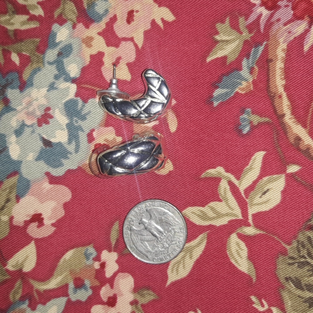 Sterling Silver Patterned Earrings - image 1